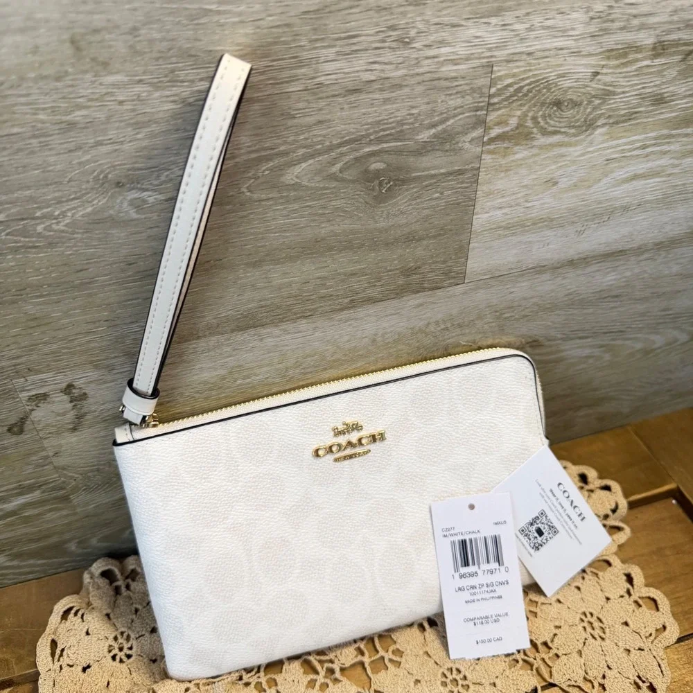 Coach CZ277 Large Corner Zip Wristlet Signature Canvas White Chalk Gold Hardware